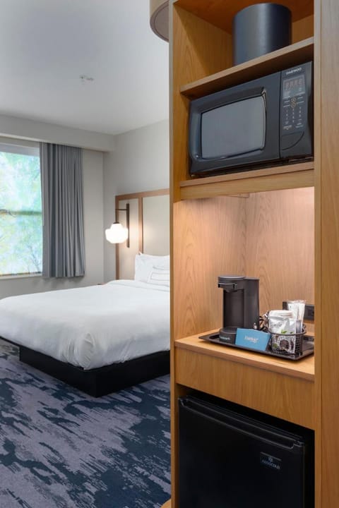 Fairfield Inn & Suites Morganton Historic Downtown Hotel in Morganton