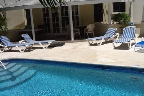 Balcony/Terrace, Swimming pool
