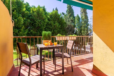 Patio, Balcony/Terrace, Dining area