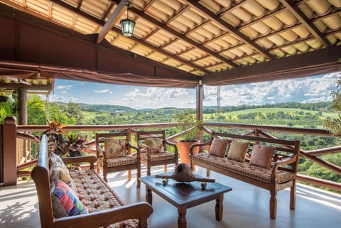 Balcony/Terrace, Mountain view