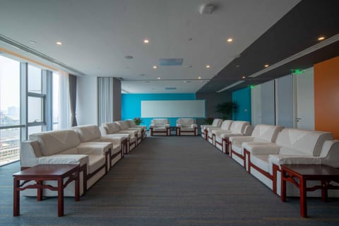 Meeting/conference room