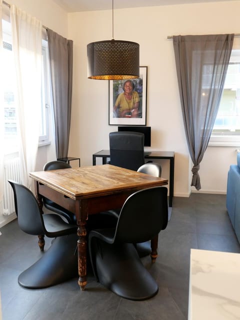 From Ostia Beach to Rome & Airport in a heartbeat! Apartment in Ostia