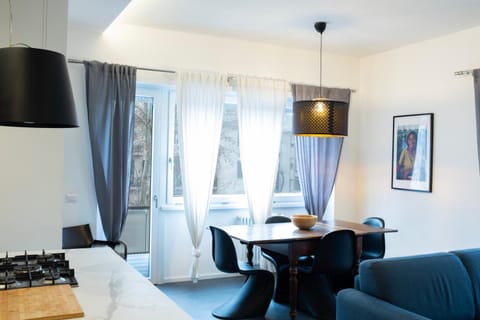 From Ostia Beach to Rome & Airport in a heartbeat! Apartment in Ostia