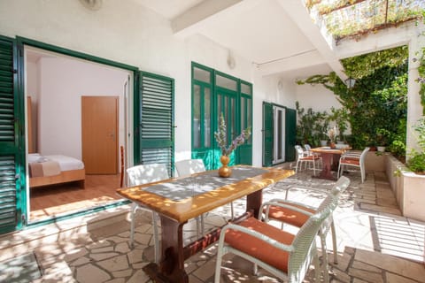 Apartment A8 Igrane Apartment in Split-Dalmatia County