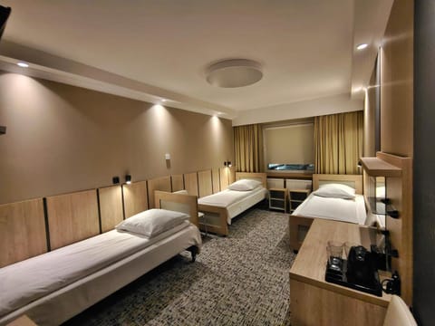 Bed, Internal: Not applicable to any particular room