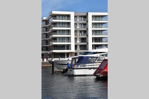 LOFT Port Marina 26 Apartment in Bremerhaven