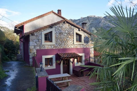 Patio, Facade/entrance