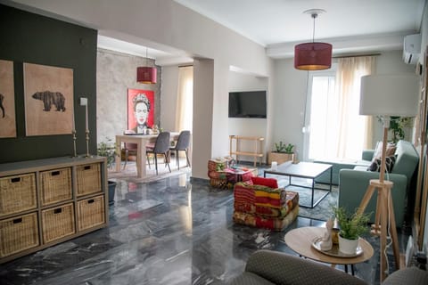 Be My Guest Apartment in Kavala