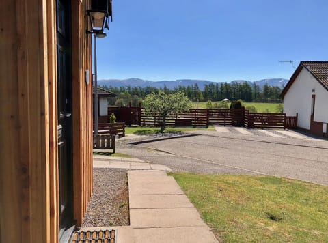 Blaeberry Cottage House in Aviemore