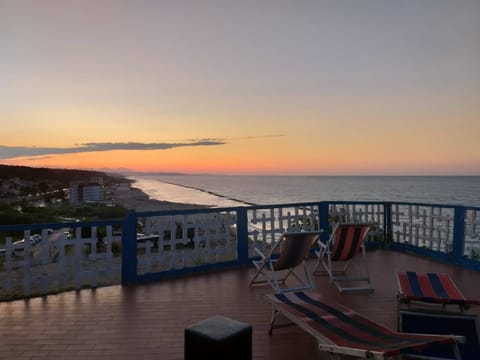 View (from property/room), Balcony/Terrace, Beach, Sea view, Sunset