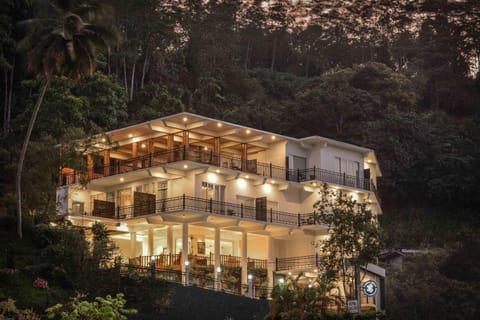 Property building, Bird's eye view