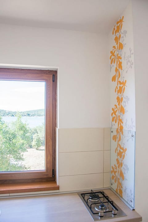 Kitchen or kitchenette, Other