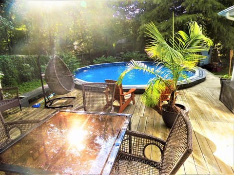 Garden, Swimming pool