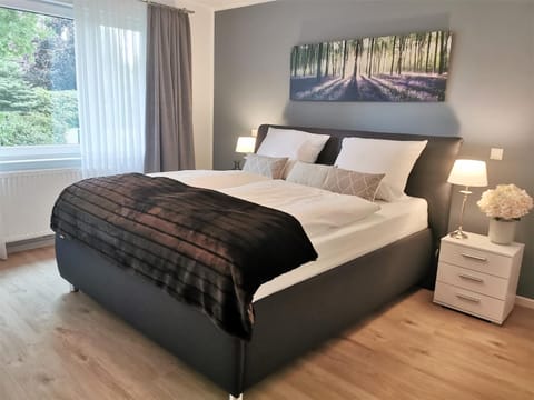 Bed, Bedroom