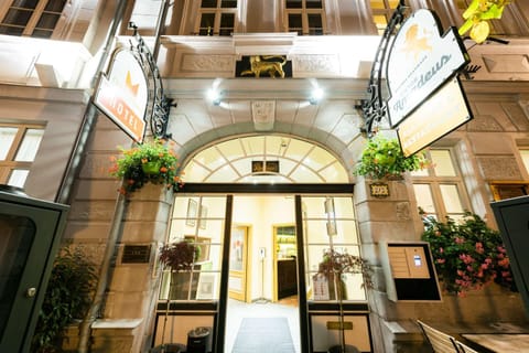 Property building, On site