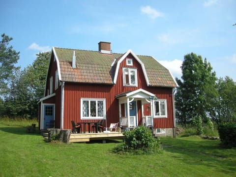 Patio, Facade/entrance, BBQ facilities, Garden