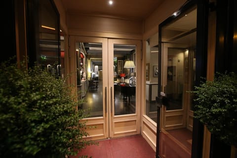 Facade/entrance, Lobby or reception