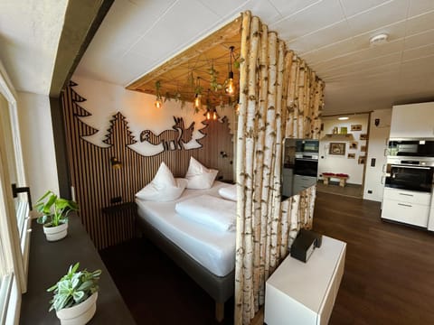 Bed, Photo of the whole room