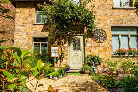 Le jardin des secrets Bed and Breakfast in Wallonia, Belgium
