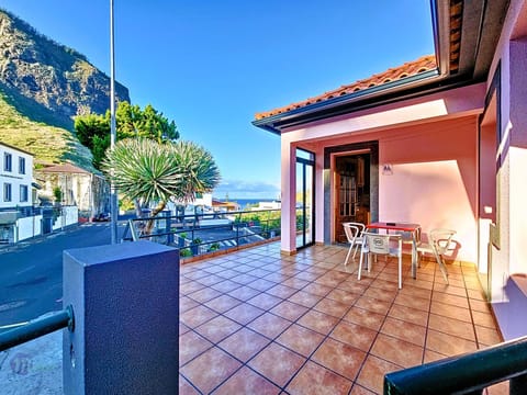 Property building, Balcony/Terrace