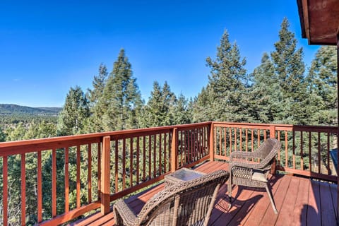 Expansive Mountain Retreat with Views of Pikes Peak! House in Woodland Park