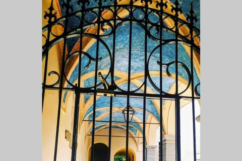 Cozy apartment in Palazzo Malaspina Apartment in Piacenza