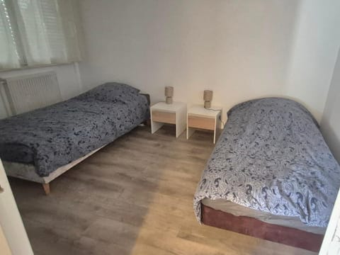 SAWADDEE Apartment in Clermont-Ferrand