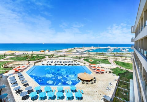 Natural landscape, Beach, Pool view, Sea view, Swimming pool, sunbed