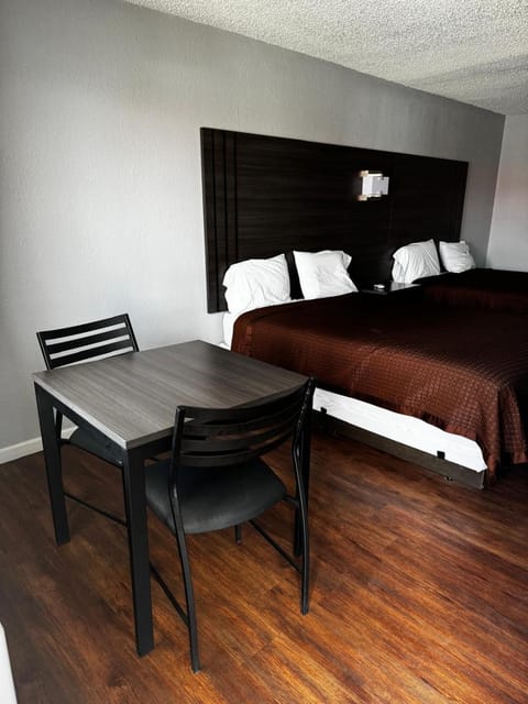 Lone Star Inn Hotel in Texas