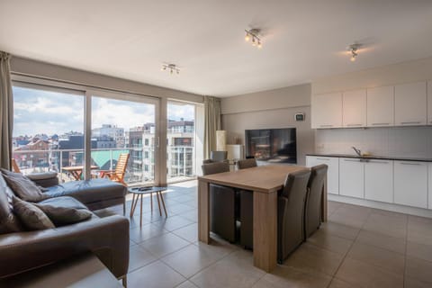 Frudor 0401 - 2 bedrooms 5p - sunny and centrally located Apartment in Koksijde