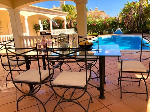 Patio, Swimming pool