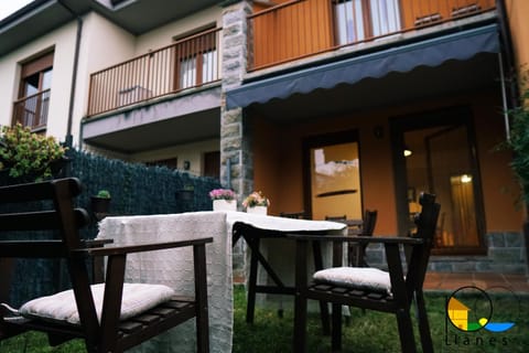 Garden, Balcony/Terrace