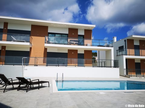 Property building, Balcony/Terrace, Swimming pool, Swimming pool