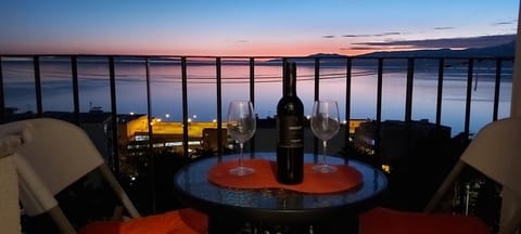 Natural landscape, Balcony/Terrace, Sea view, Sunset