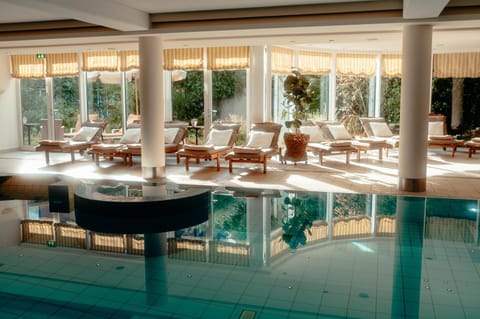 Spa and wellness centre/facilities, Swimming pool
