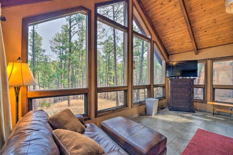 Central Ruidoso Mountain Home, Steps to Downtown House in Ruidoso