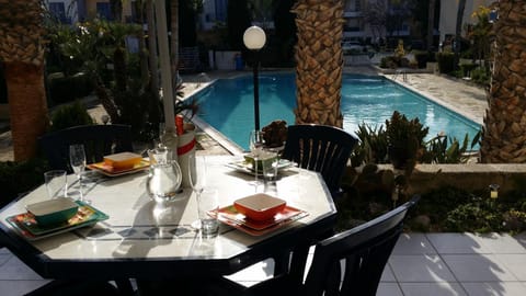 Balcony/Terrace, Pool view
