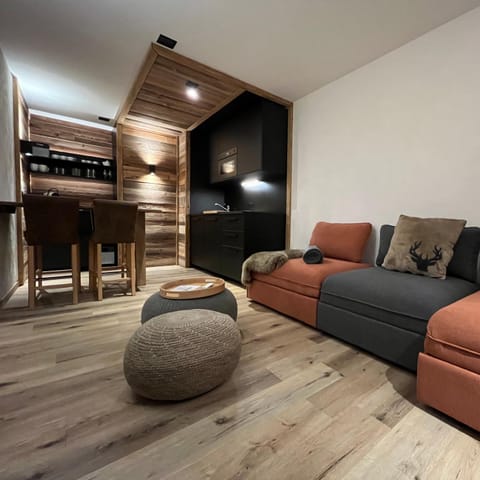 Kitchen or kitchenette, Living room, Lounge or bar, kitchen