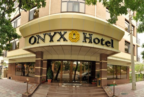 Property building, Facade/entrance, Property logo or sign