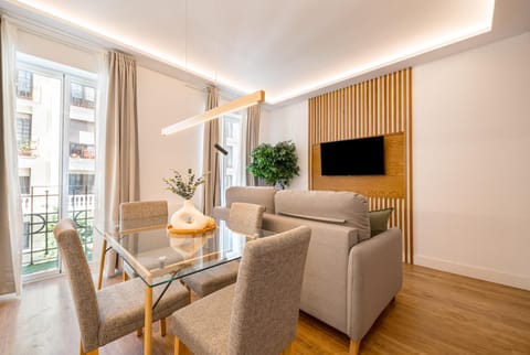 Balcony/Terrace, Living room, Dining area