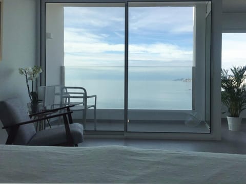Balcony/Terrace, Decorative detail, Sea view