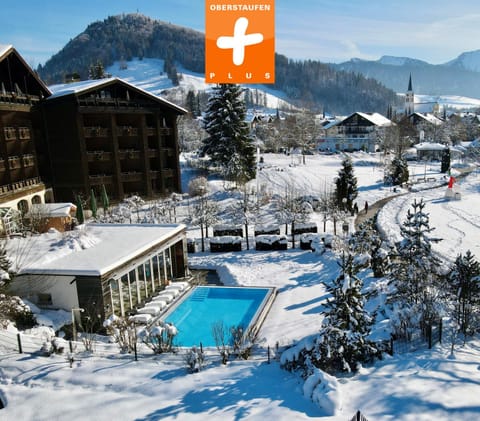 Property building, Natural landscape, Swimming pool