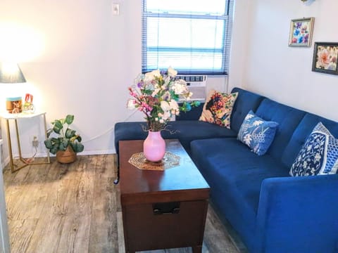 TV and multimedia, Living room, Family, Family