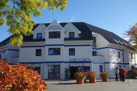 Klosterstr_14 Wohnung 1 _KOeNIG_ Apartment in Zingst