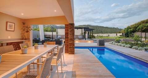 Garden view, Pool view