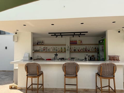 Lounge or bar, Lounge or bar, Drinks