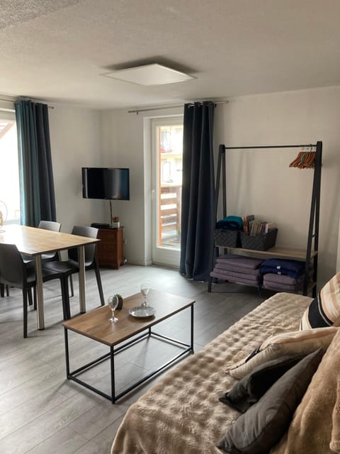 Appartement tout confort, avec terrasse Apartment in Baden-Württemberg