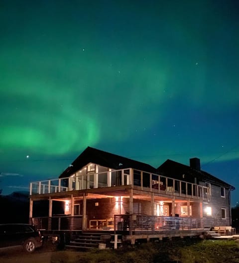 In the heart of the Lyngen alps, Holmen i Lyngen Villa in Troms Og Finnmark