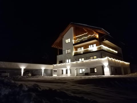 Property building, Winter