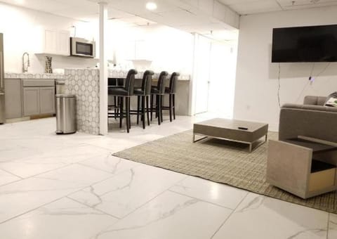 Communal lounge/ TV room, Dining area